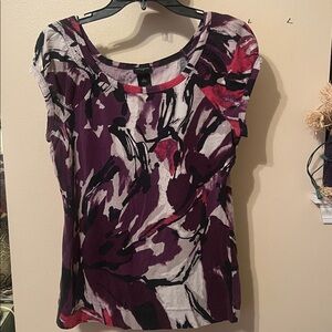 Ann Taylor cap short sleeve purple black gray mix . Scoop neck  Size M